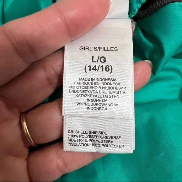 The North Face Reversible Jacket Girl’s Size Large - Picture 6 of 8